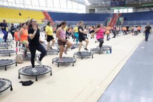 Energia e saúde: Maratona Fitness reúne mil pessoas em grande festa do esporte em Barueri