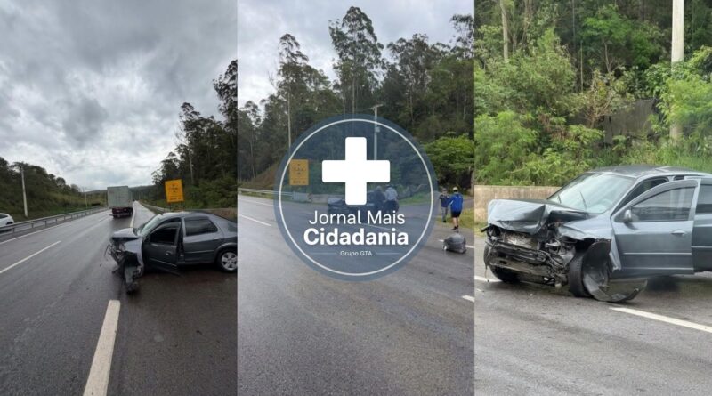 Acidente e óleo na pista causam lentidão no km 68 da Raposo Tavares, sentido interior Acidente e óleo na pista causam lentidão no km 68 da Raposo Tavares, sentido interior